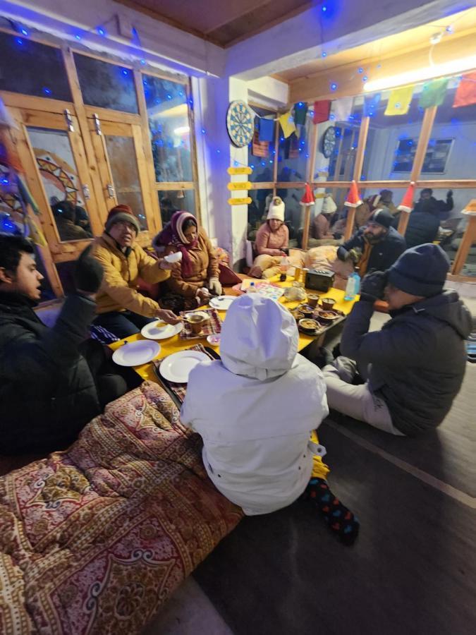 Lap Stays - Wanderer'S Nest Chitkul Kültér fotó